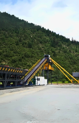 With-Foundation Concrete Plant